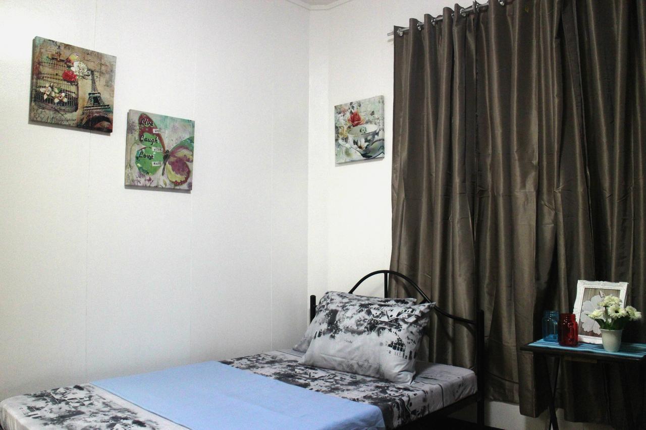 Food District Hostel Cebu Central Exterior photo